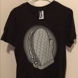 Johnny Cupcakes “praying hands/oven mitts”